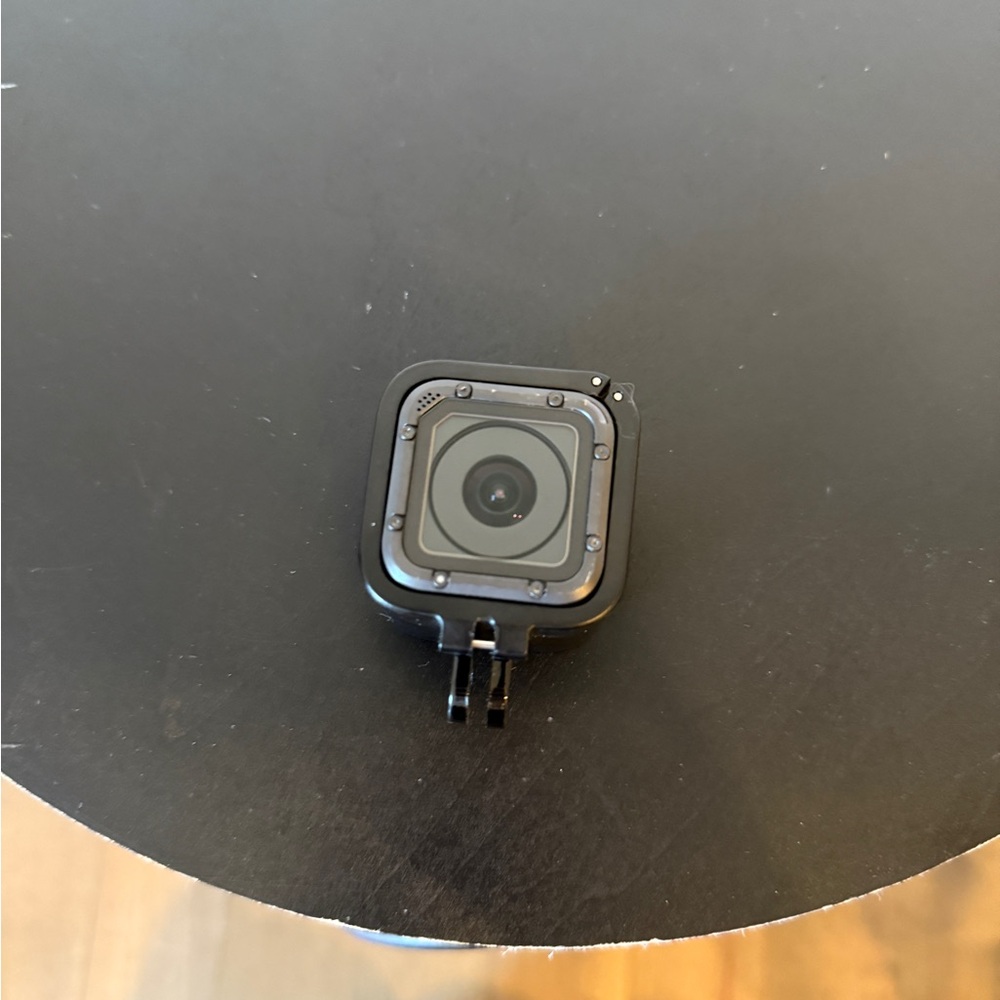 GoPro Hero 5 Session - Picture 2 of 10